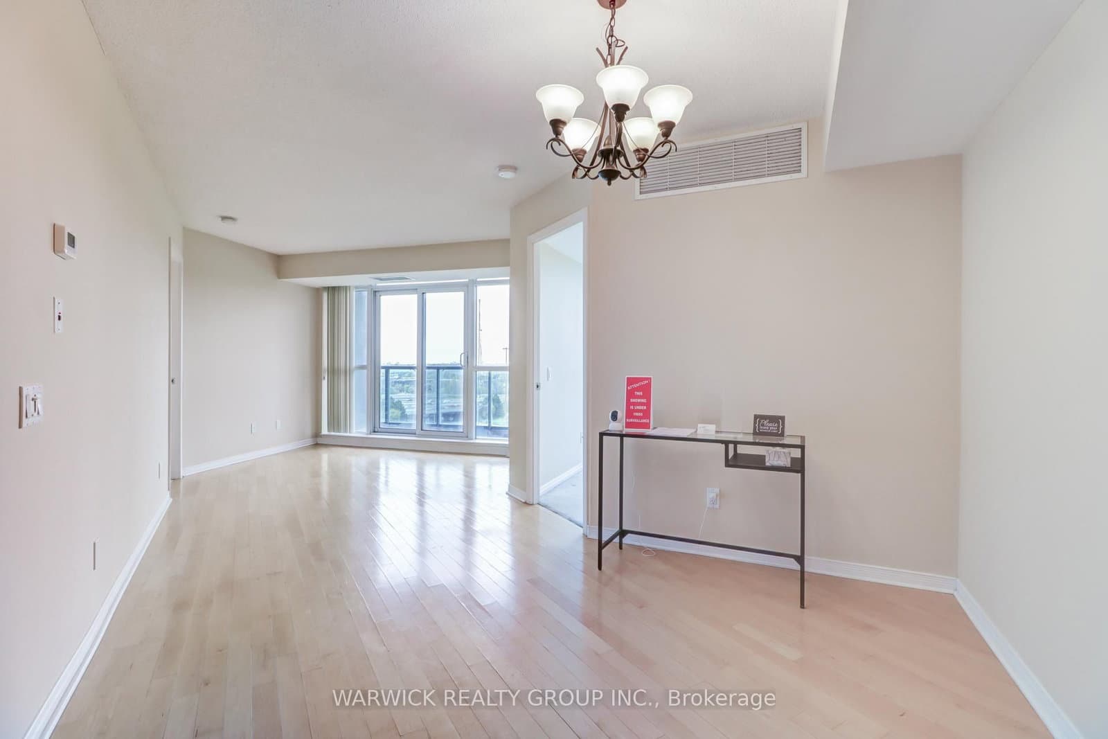 30 Harrison Garden Boulevard, Unit 903 thumbnail 6