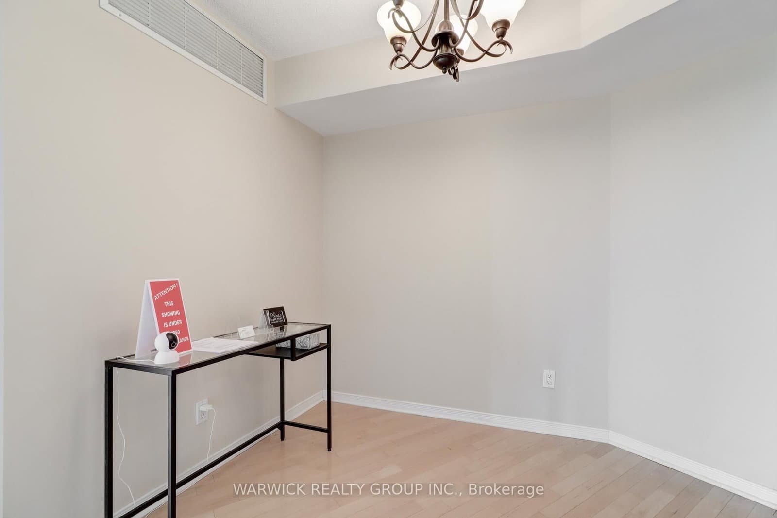 30 Harrison Garden Boulevard, Unit 903 thumbnail 9
