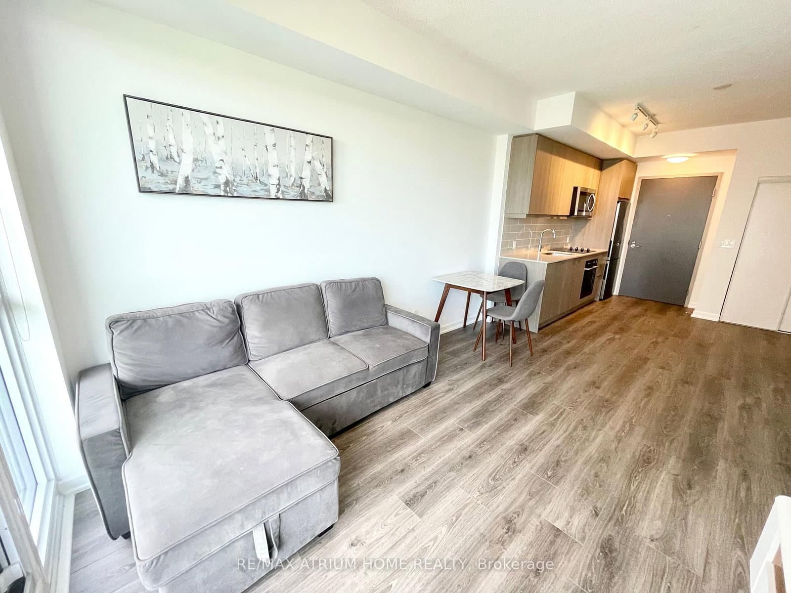 38 Forest Manor Road, Unit 1701 thumbnail 4