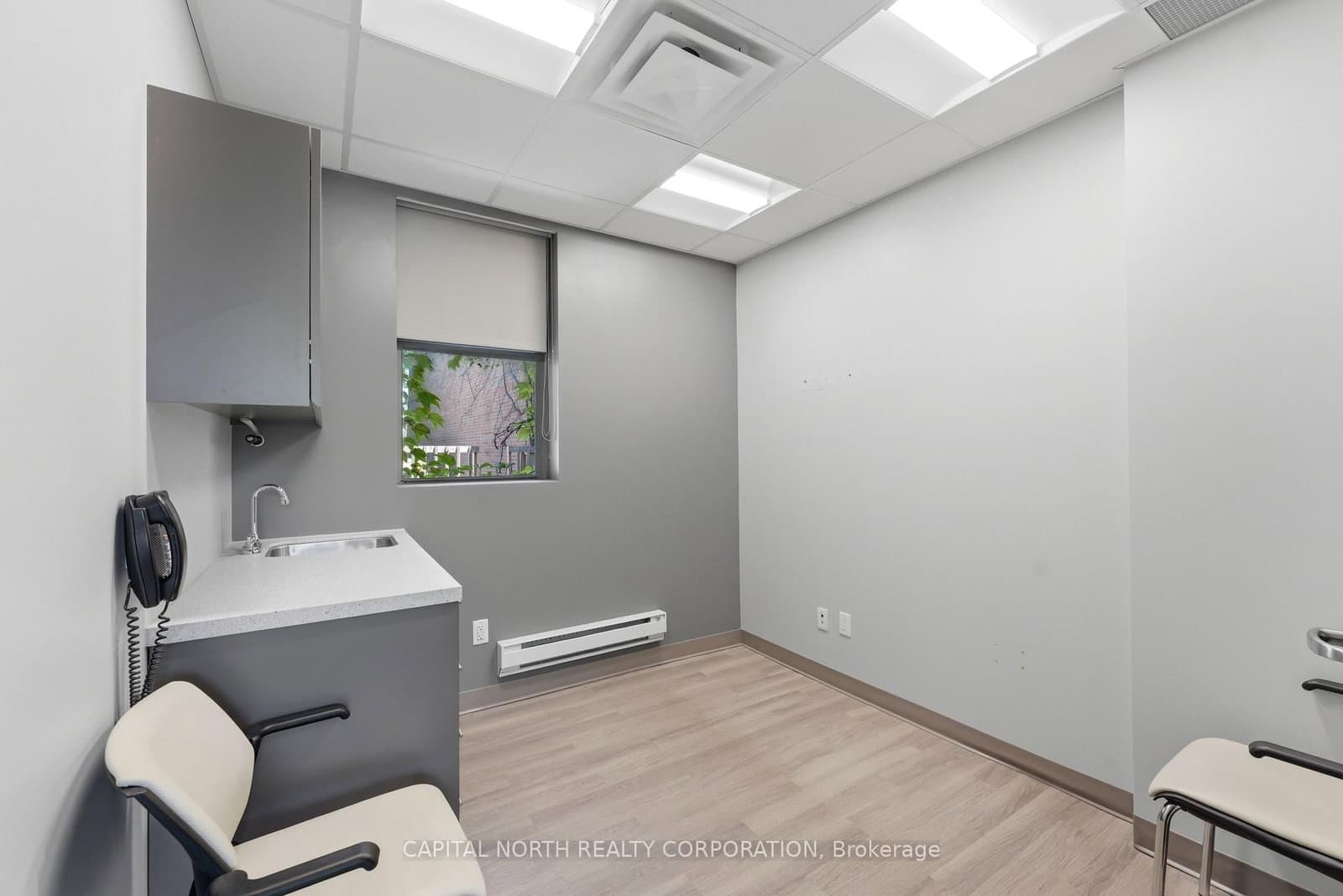 236 Avenue Road, Unit 2nd Floor thumbnail 18