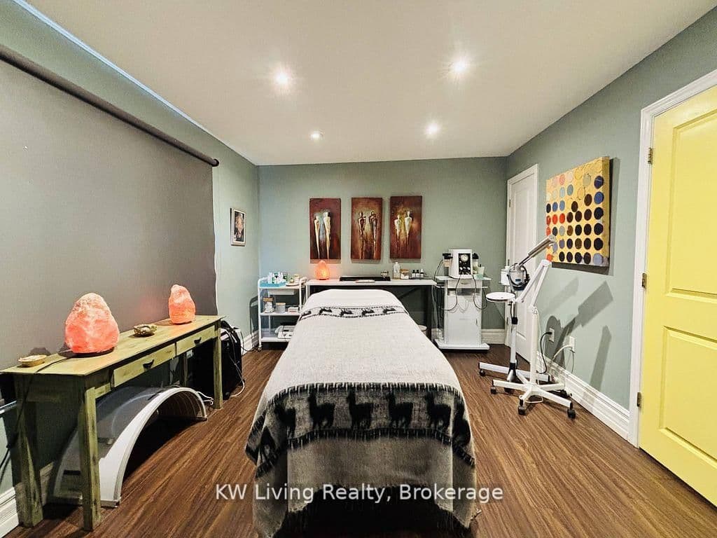 701 Mount Pleasant Road, Unit Second Floor thumbnail 10