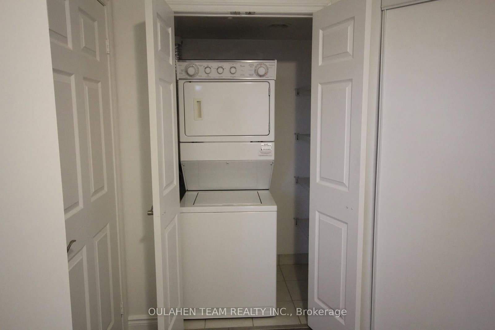 80 Harrison Garden Boulevard, Unit 219 thumbnail 20