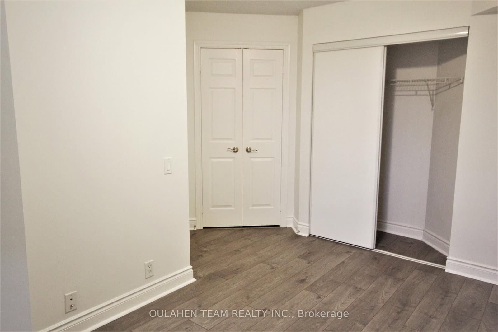 80 Harrison Garden Boulevard, Unit 219 thumbnail 21