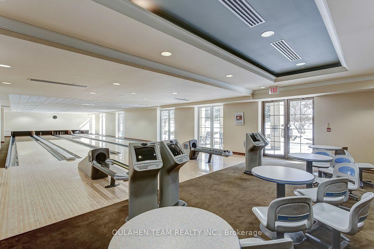 80 Harrison Garden Boulevard, Unit 219 thumbnail 28