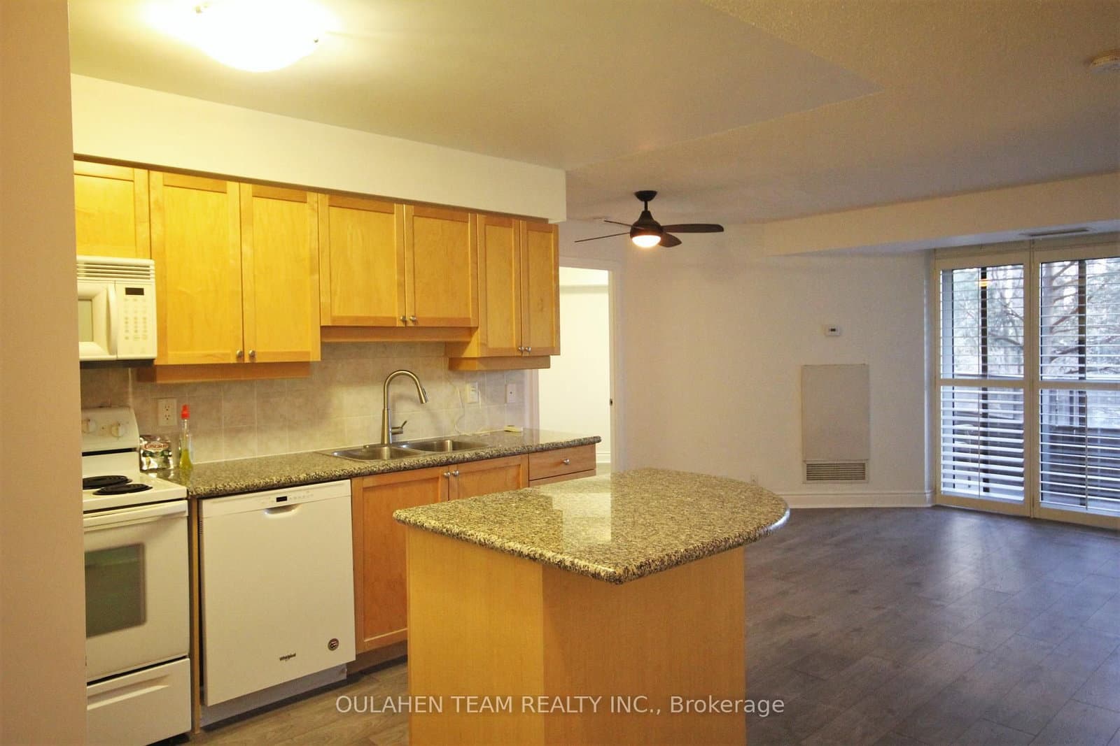 80 Harrison Garden Boulevard, Unit 219 thumbnail 6