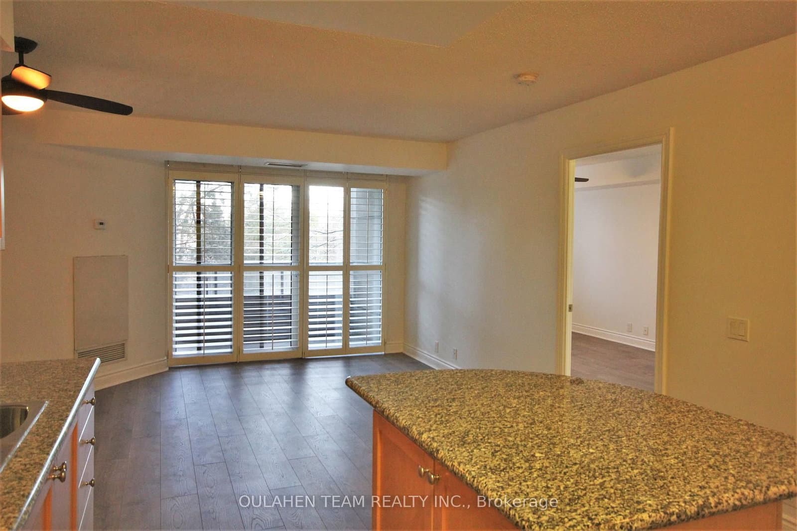 80 Harrison Garden Boulevard, Unit 219 thumbnail 7