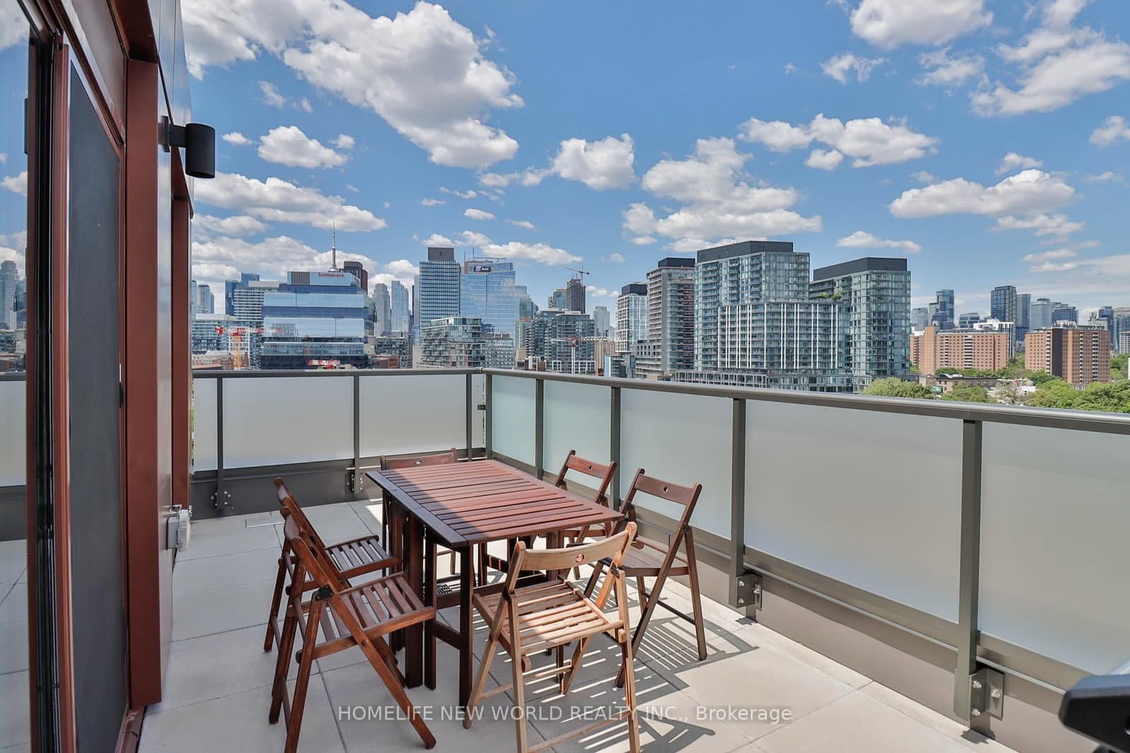 28 Eastern Avenue, Unit 1003 thumbnail 4