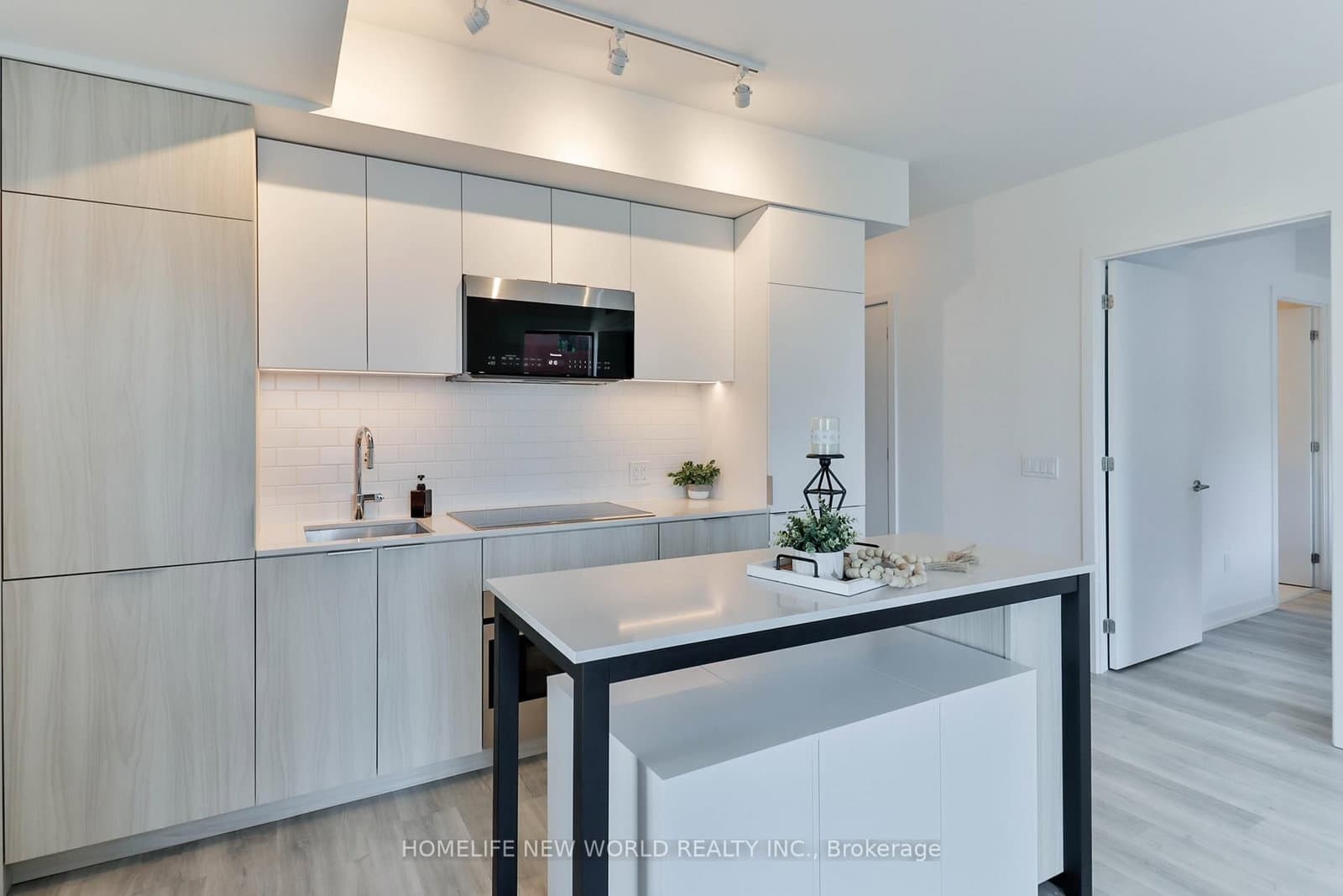 28 Eastern Avenue, Unit 1003 thumbnail 7