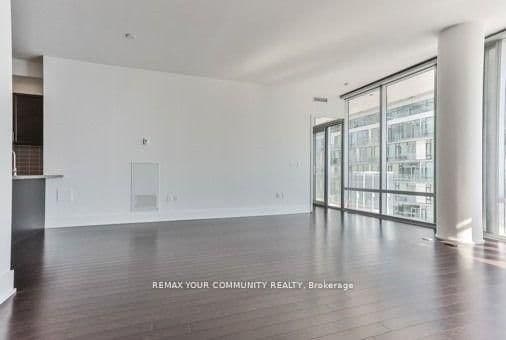 39 Queens Quay E, Unit 815 thumbnail 18