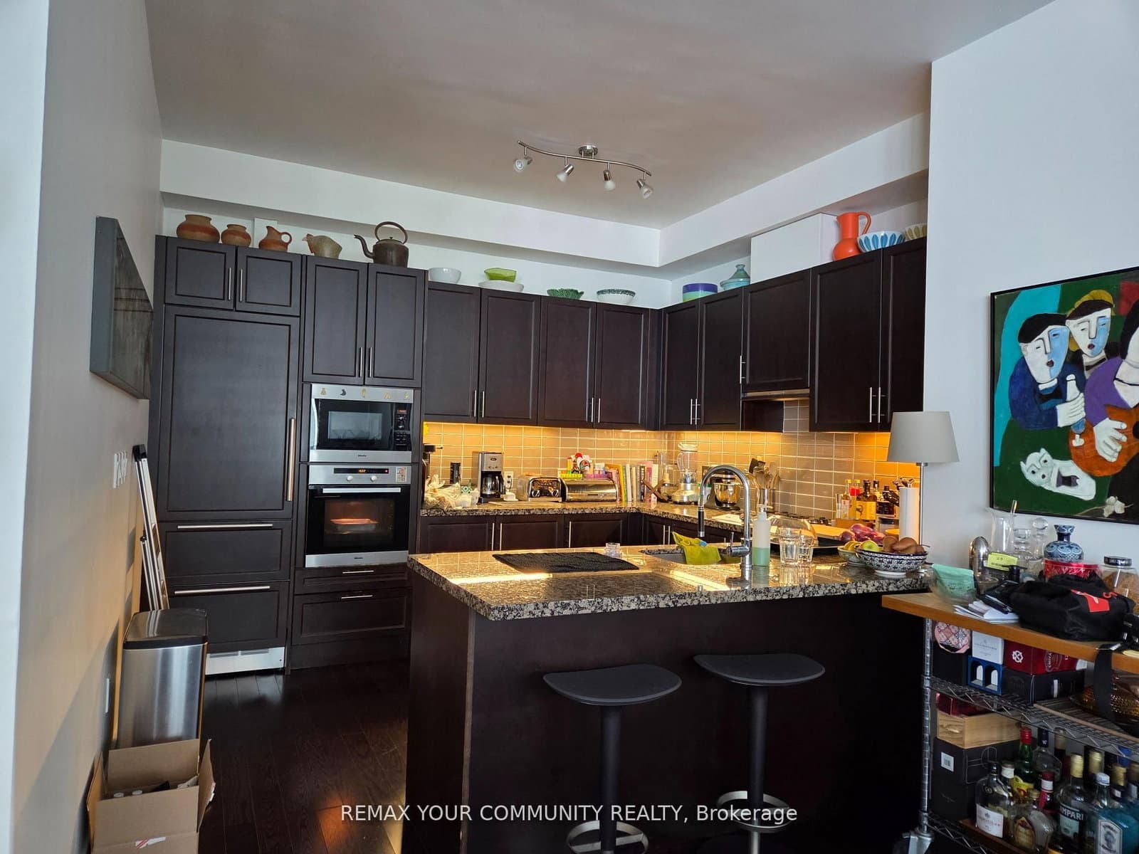 39 Queens Quay E, Unit 815 thumbnail 5