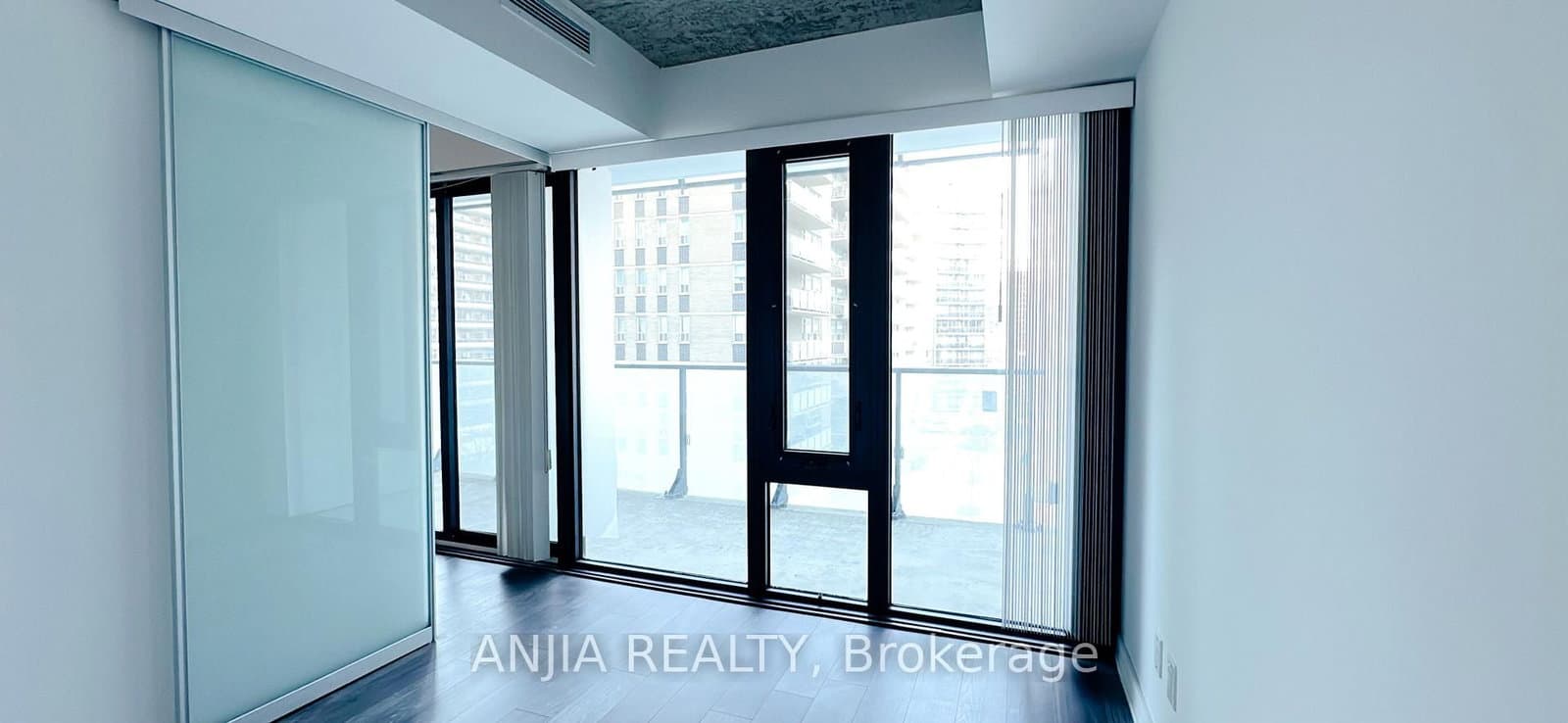 185 Roehampton Avenue, Unit 312 thumbnail 11