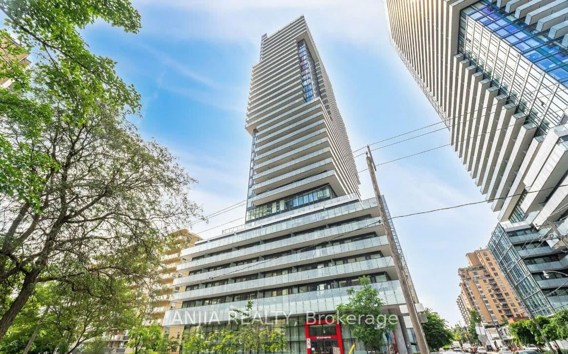 185 Roehampton Avenue, Unit 312 thumbnail 2