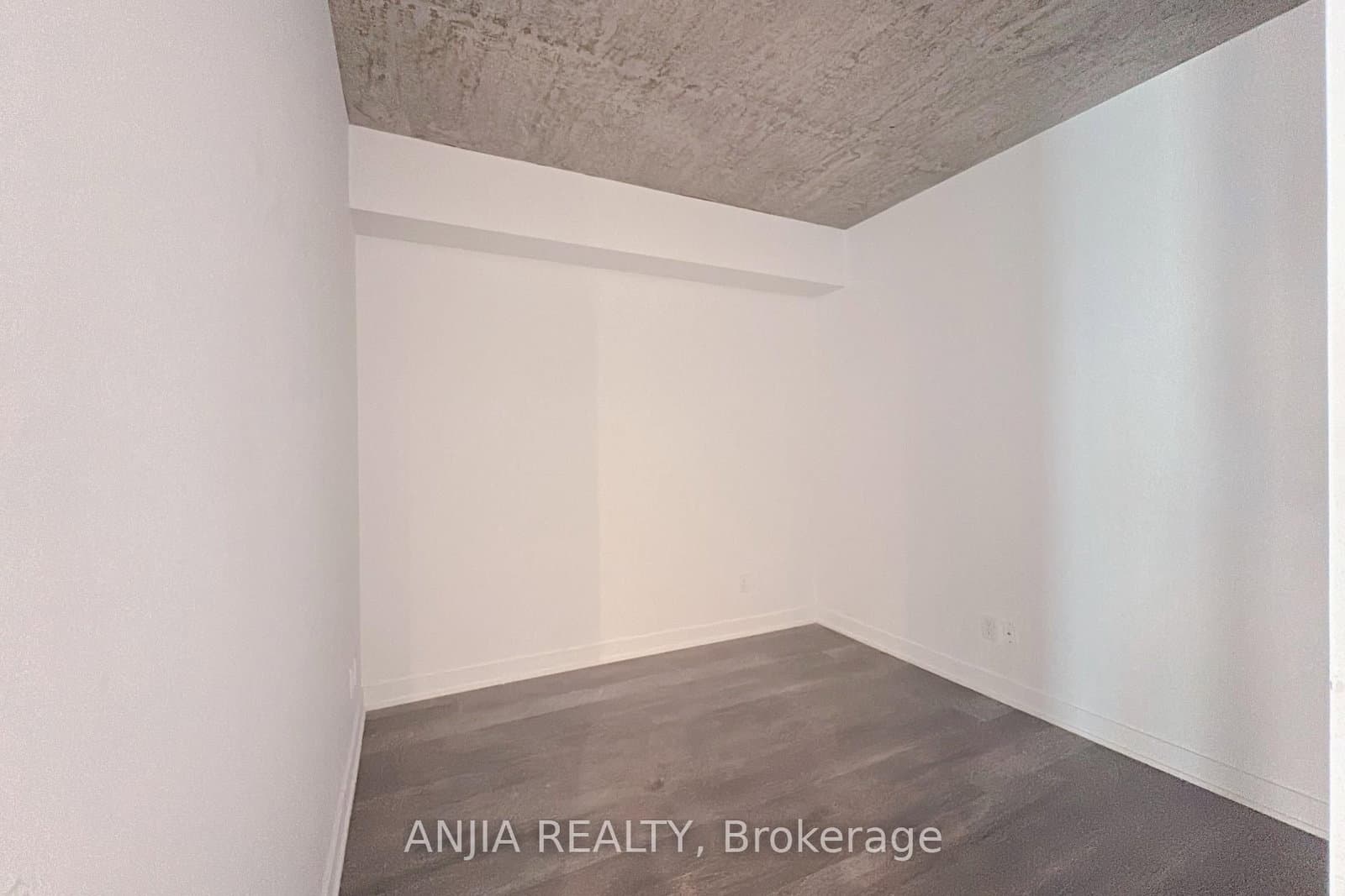 185 Roehampton Avenue, Unit 312 thumbnail 20