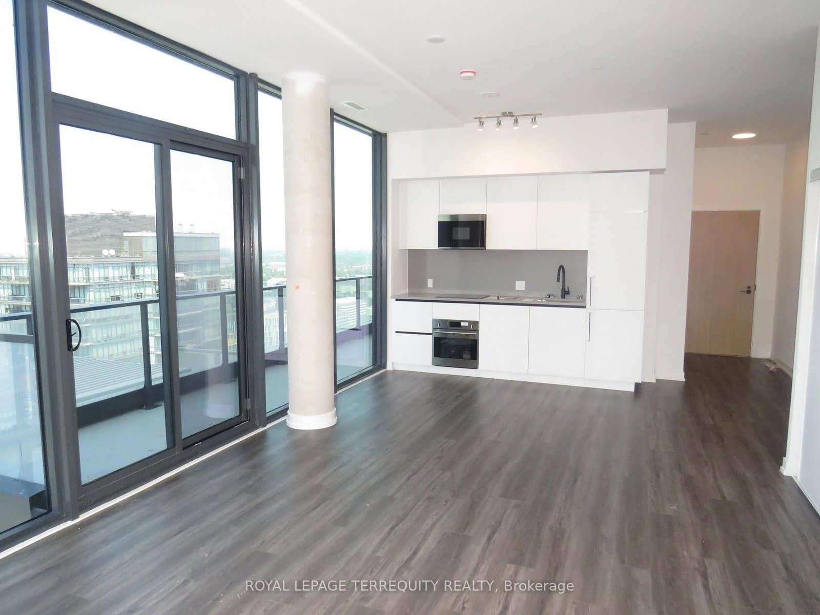 #3304 - 35 Parliament Street