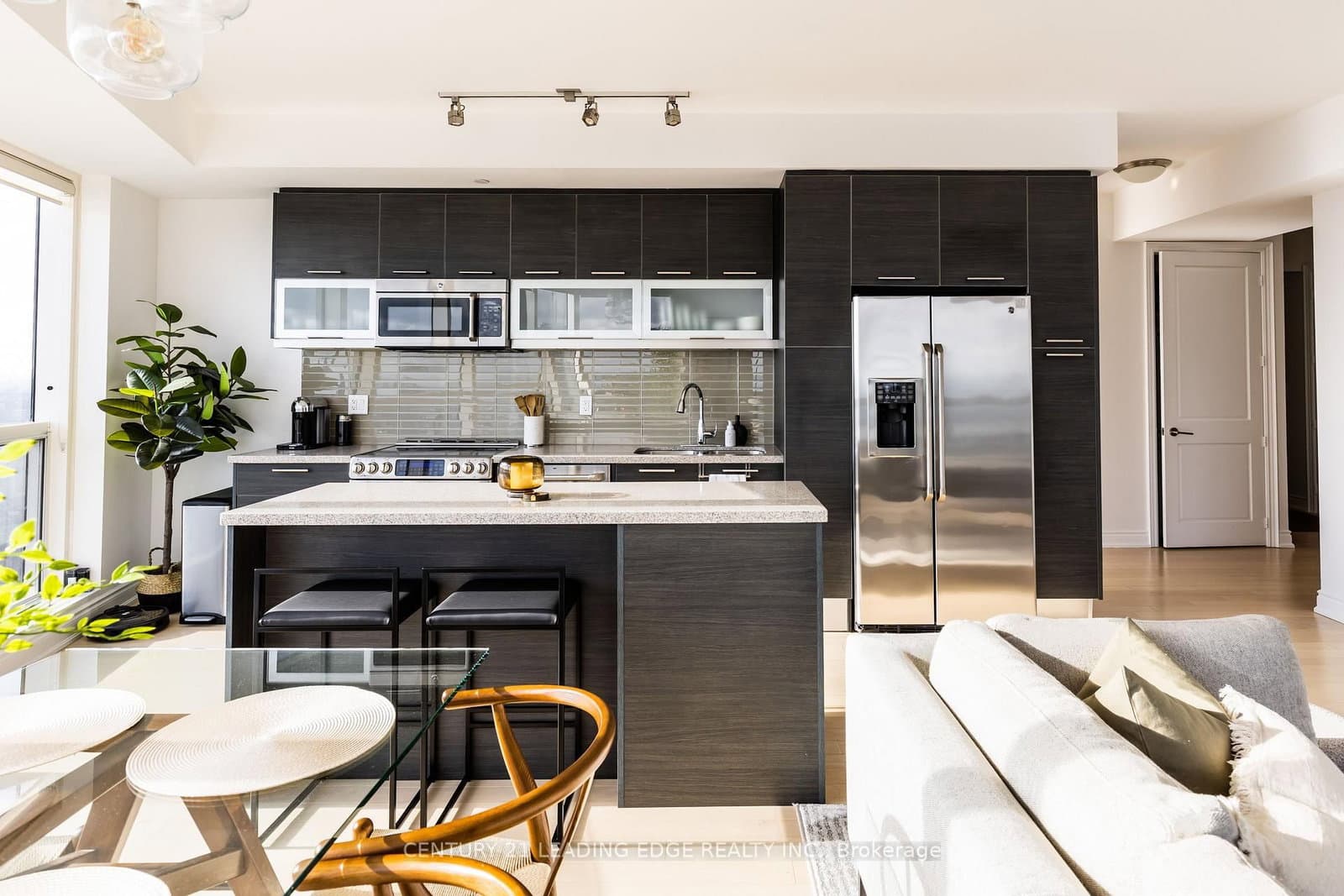 388 Yonge Street, Unit 7310 thumbnail 3