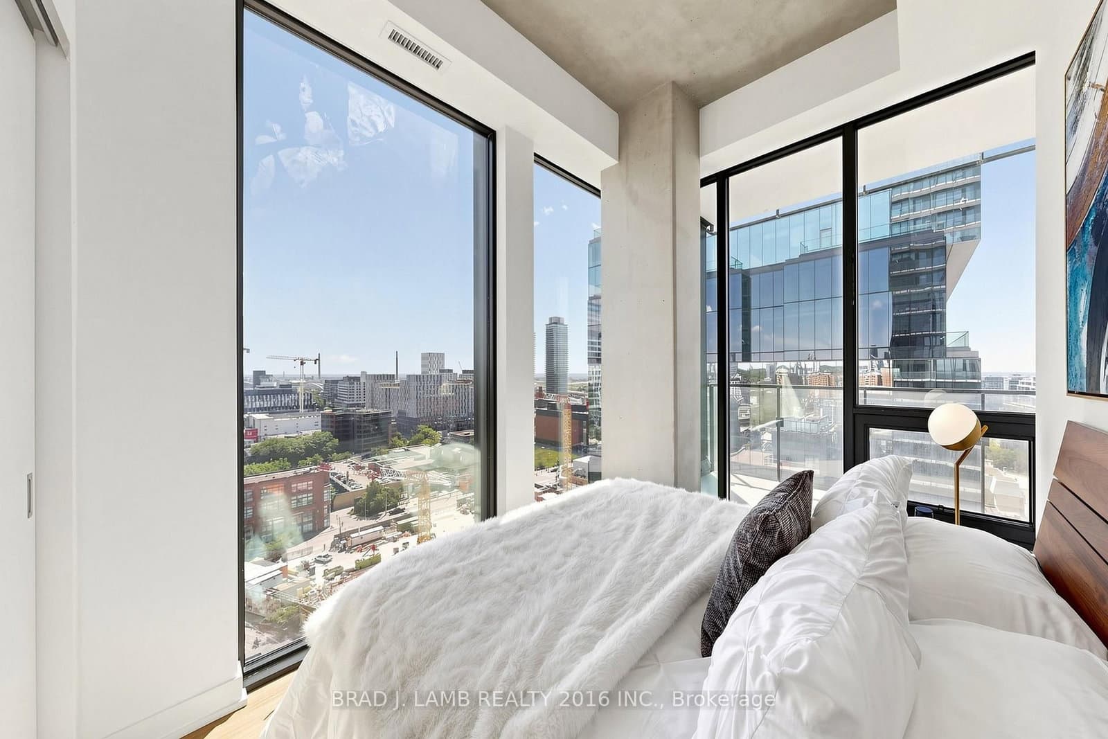 284 King Street E, Unit 1602 thumbnail 15