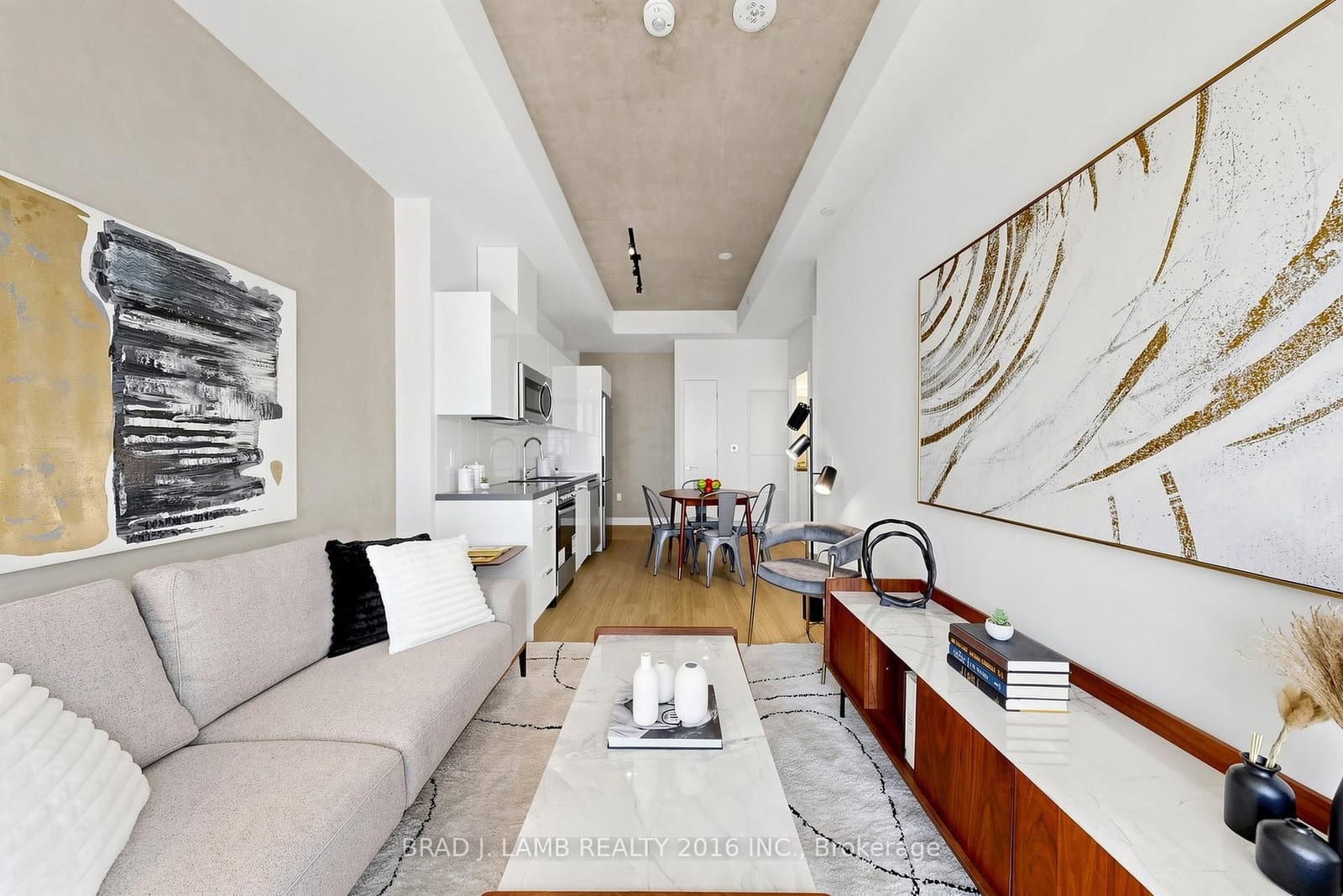 284 King Street E, Unit 1602 thumbnail 5