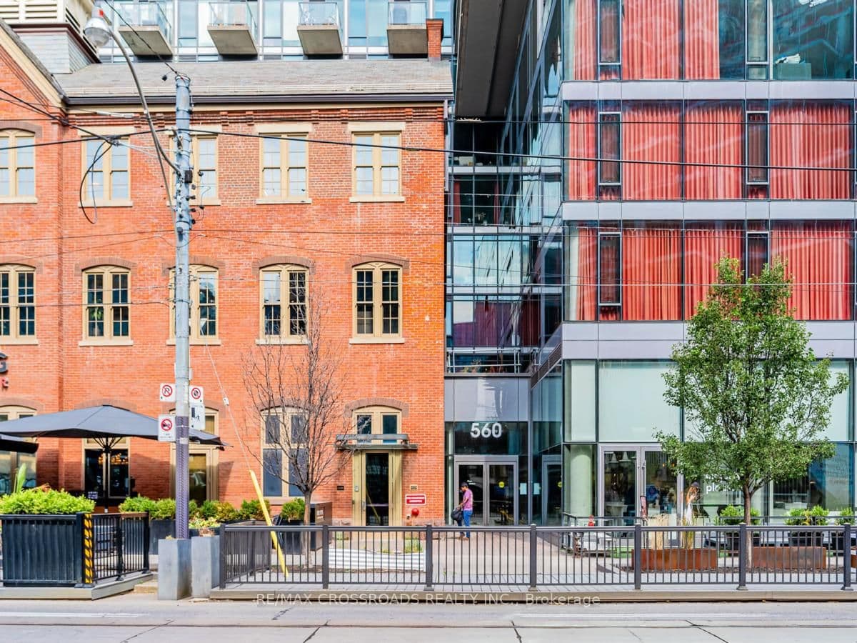 560 King Street W, Unit 524 thumbnail 2