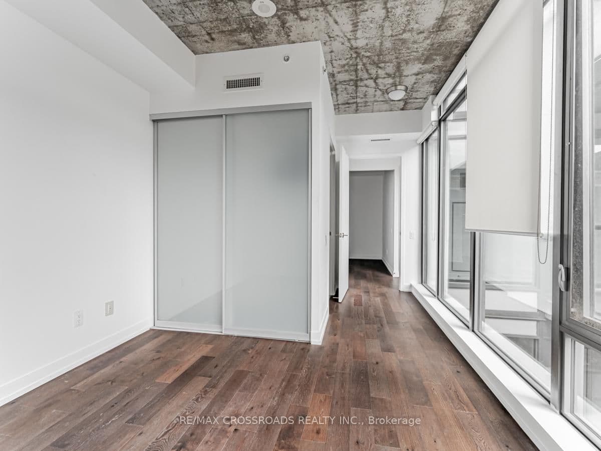 560 King Street W, Unit 524 thumbnail 21