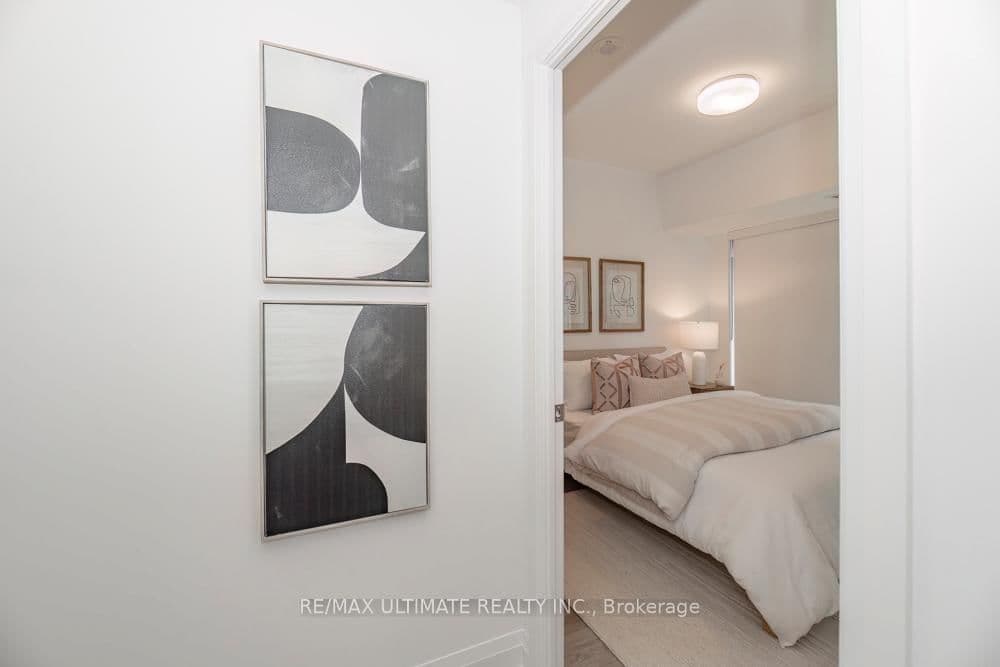 20 Soudan Avenue, Unit 1008 thumbnail 16