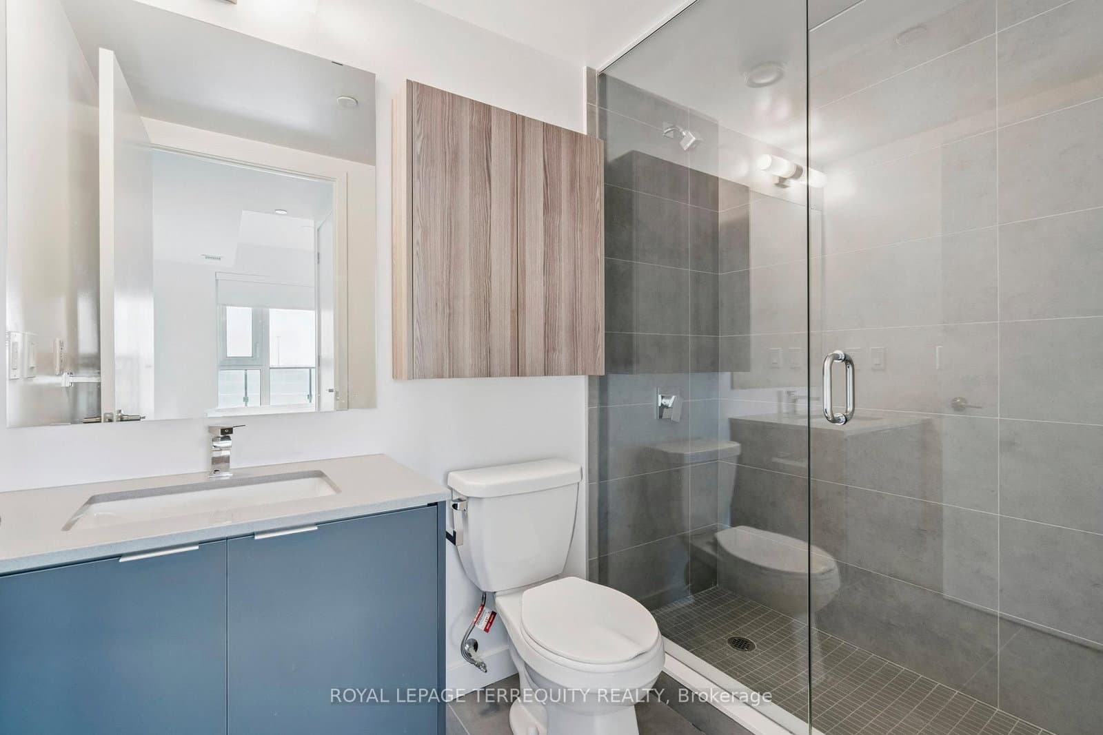 8 Tippett Road, Unit 809 thumbnail 16