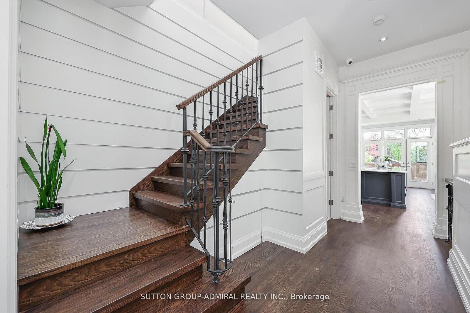 137 Florence Avenue thumbnail 19