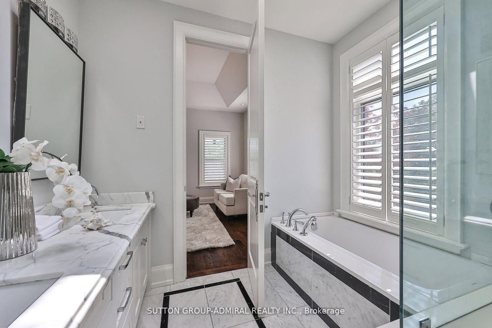 137 Florence Avenue thumbnail 26
