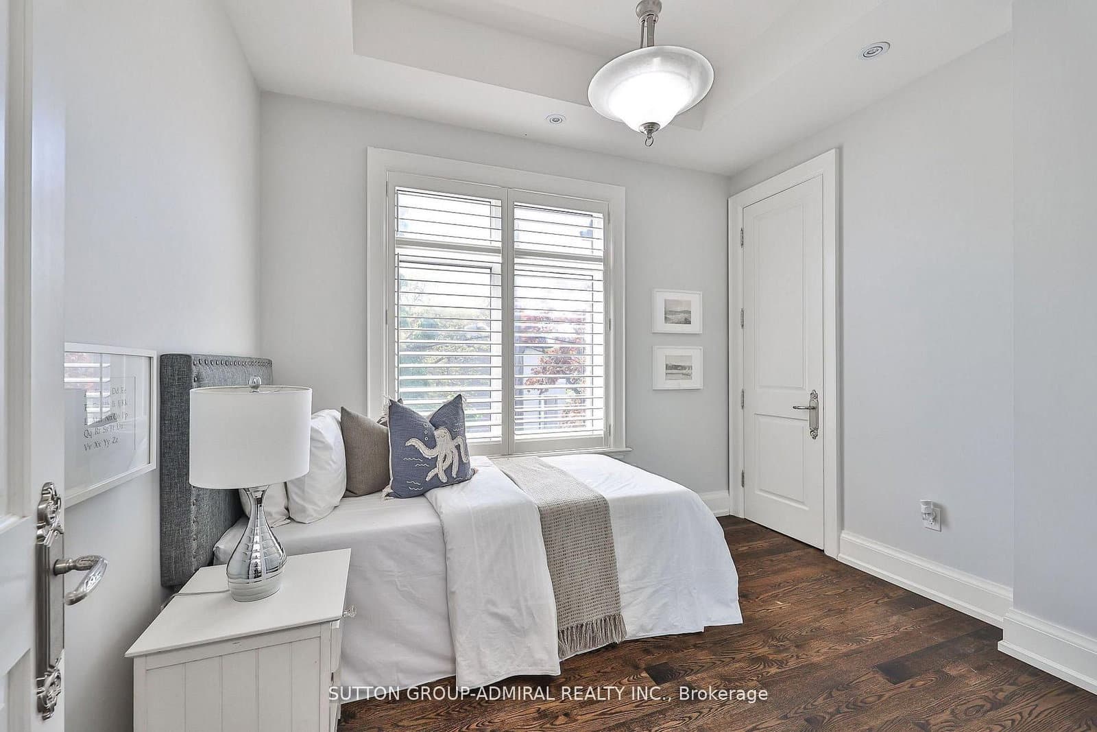 137 Florence Avenue thumbnail 35