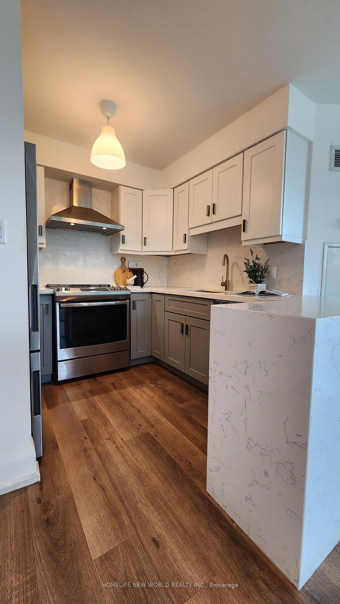 3830 Bathurst Street, Unit 404 thumbnail 10