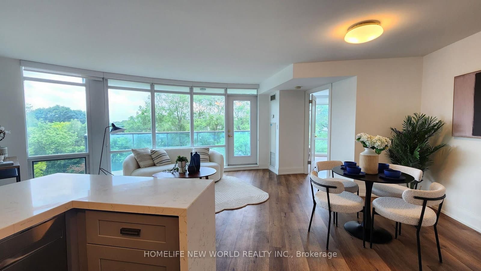 3830 Bathurst Street, Unit 404 thumbnail 5
