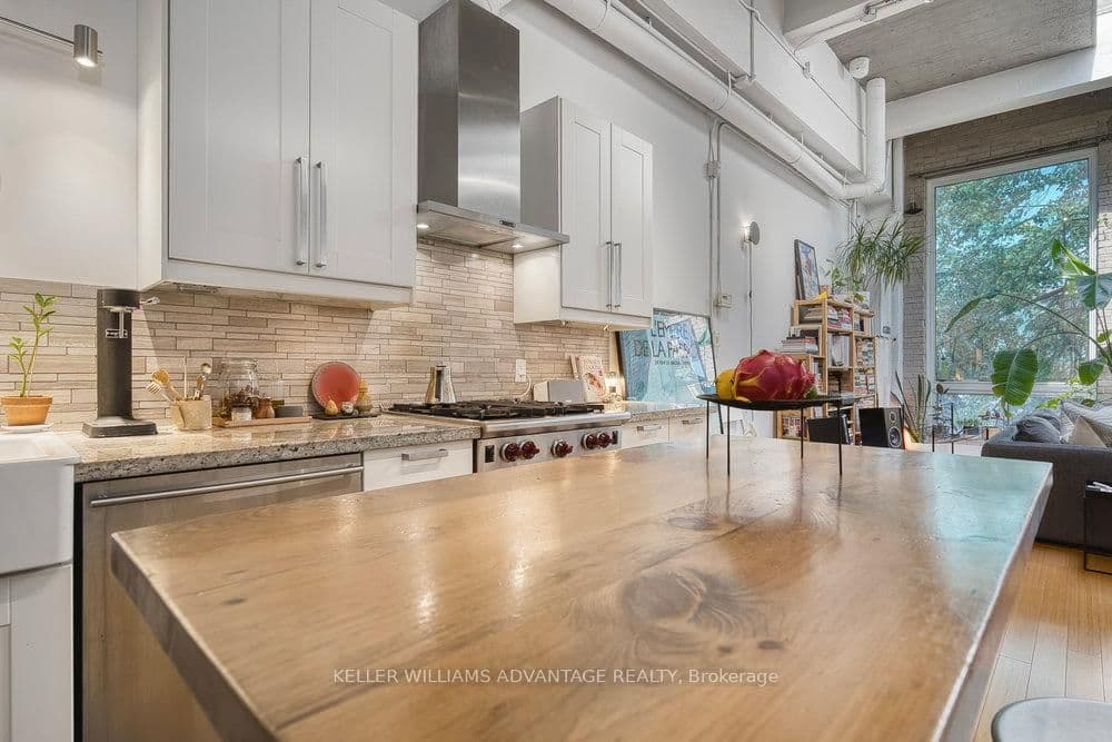 264 Seaton Street, Unit 206 thumbnail 16