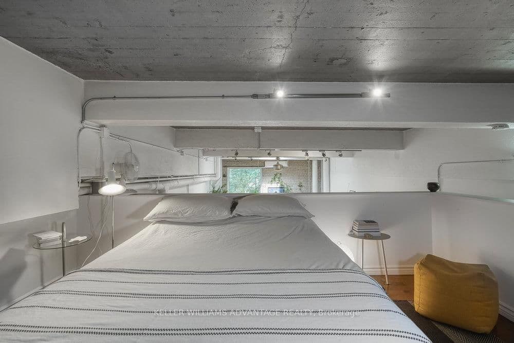 264 Seaton Street, Unit 206 thumbnail 30