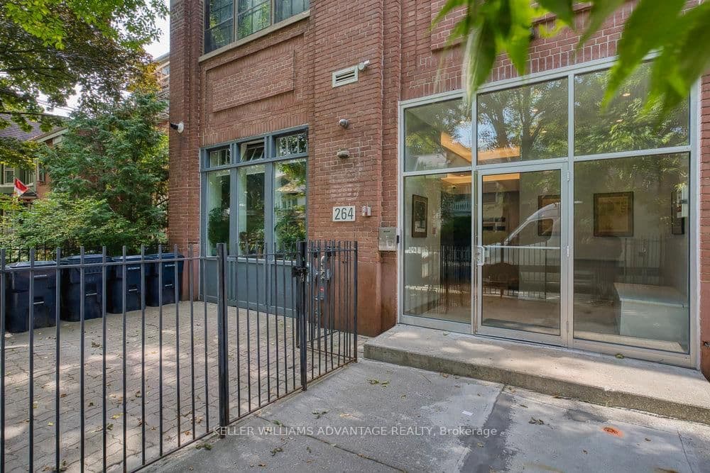 264 Seaton Street, Unit 206 thumbnail 5