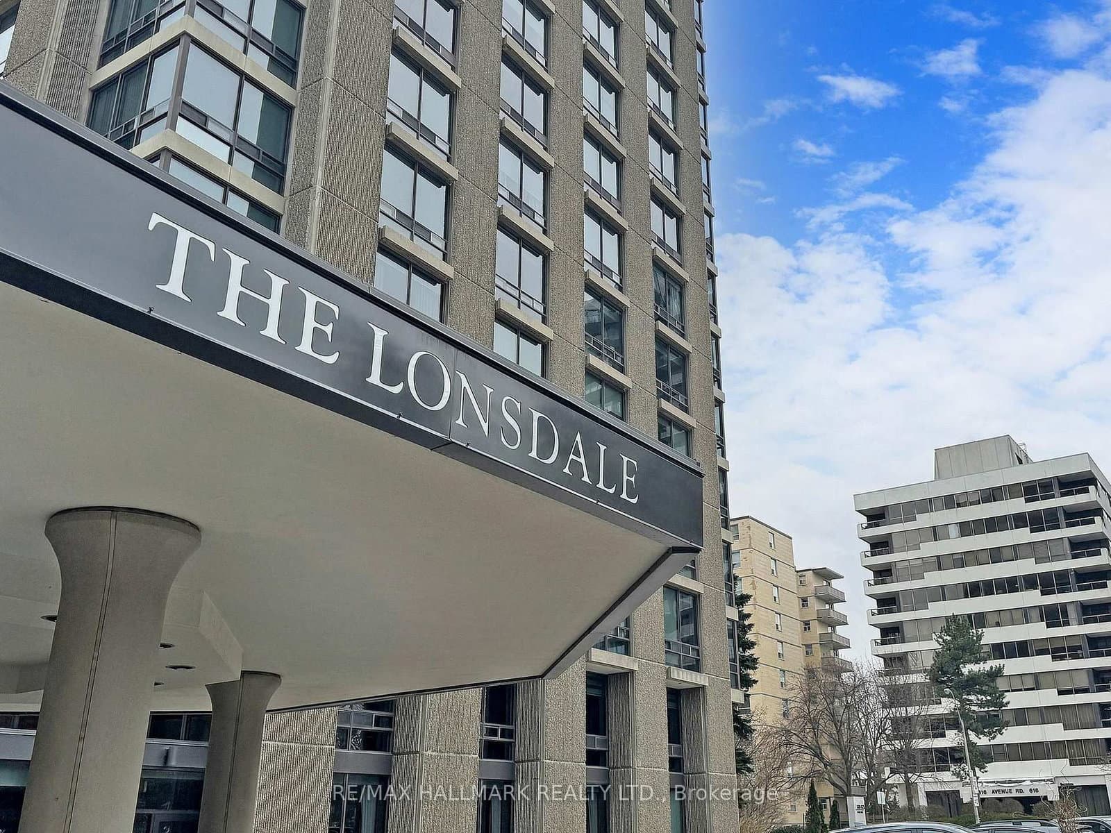 619 Avenue Road, Unit 201 thumbnail 3