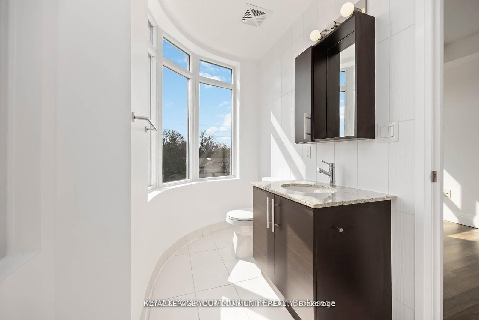 222 Finch Avenue W, Unit 315 thumbnail 16