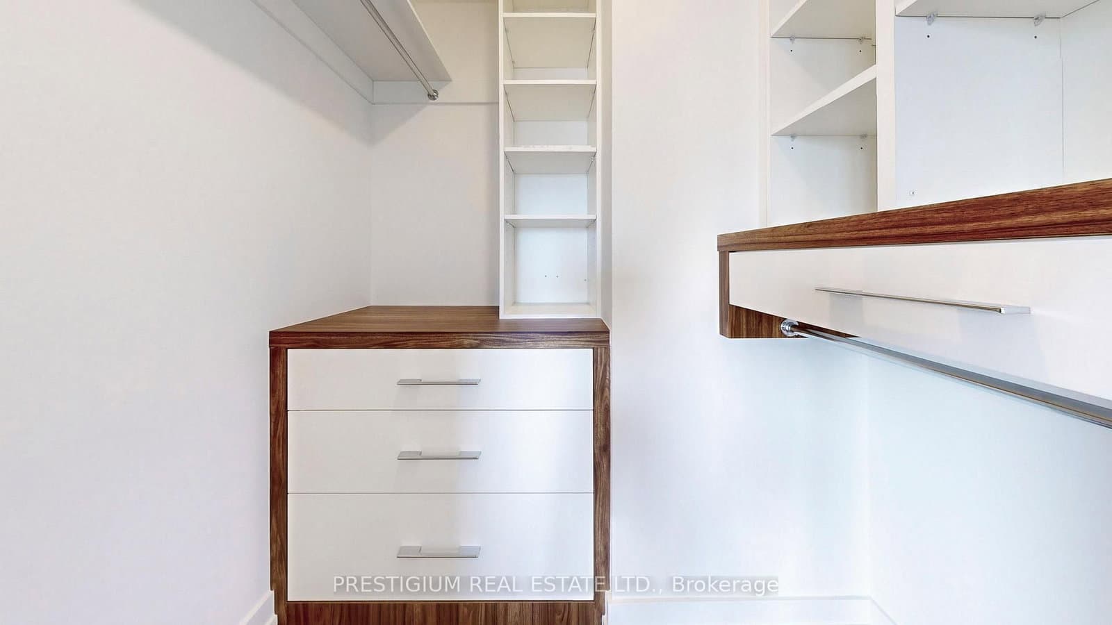 20 Edward Street, Unit PH02 thumbnail 16