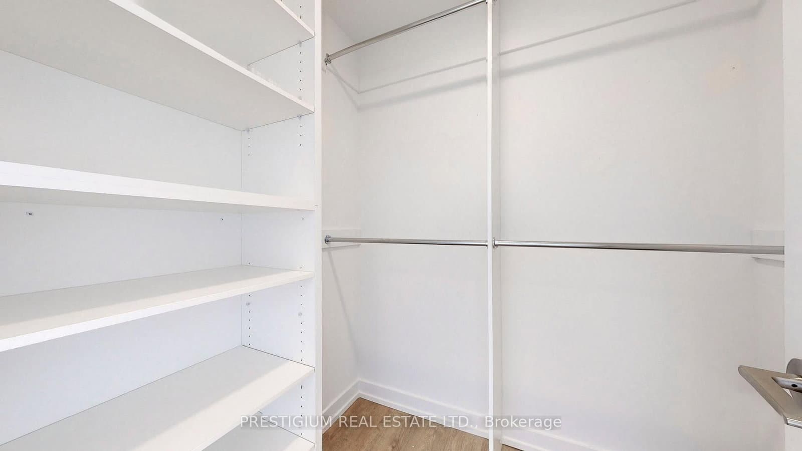 20 Edward Street, Unit PH02 thumbnail 24