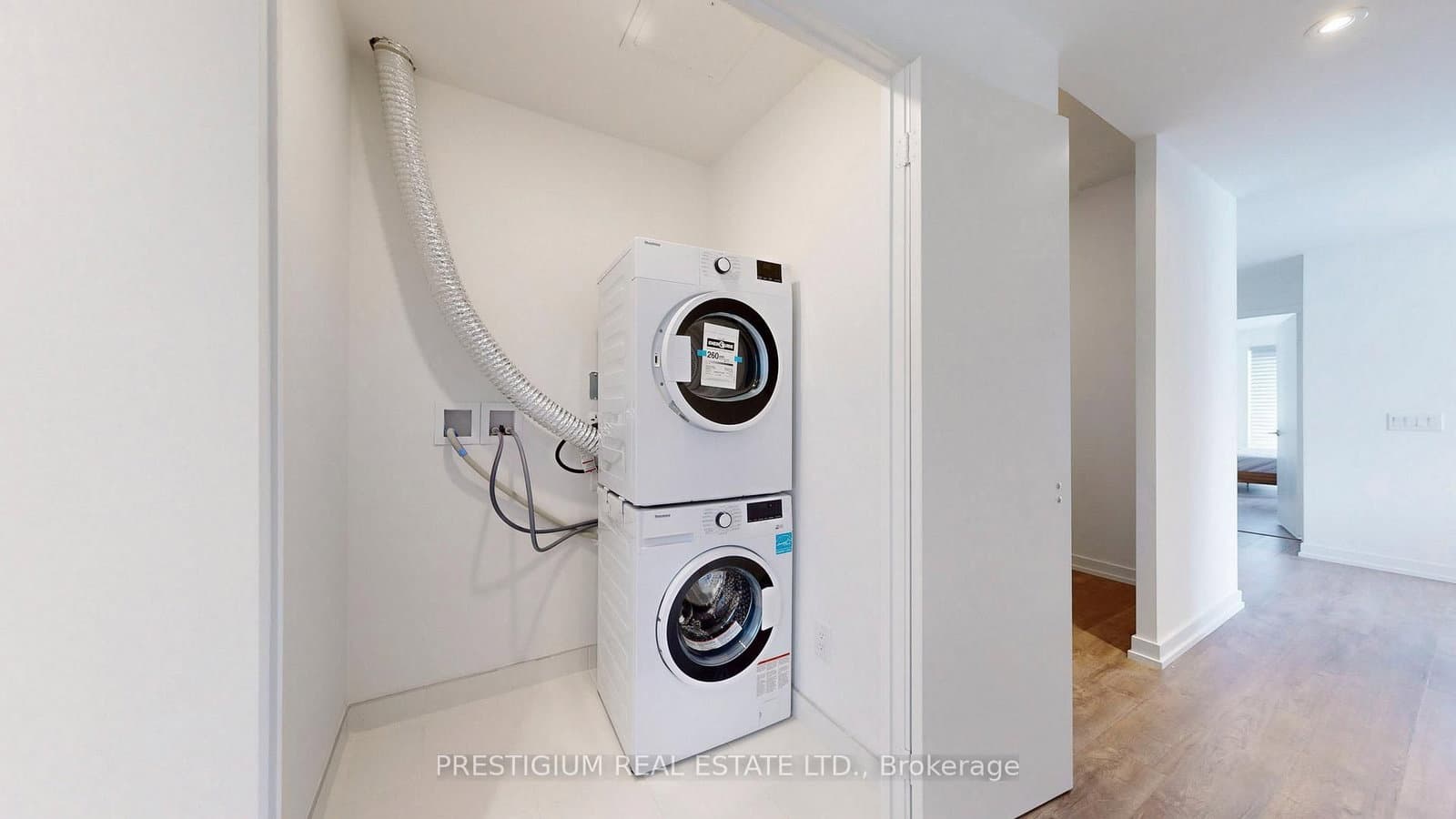 20 Edward Street, Unit PH02 thumbnail 30