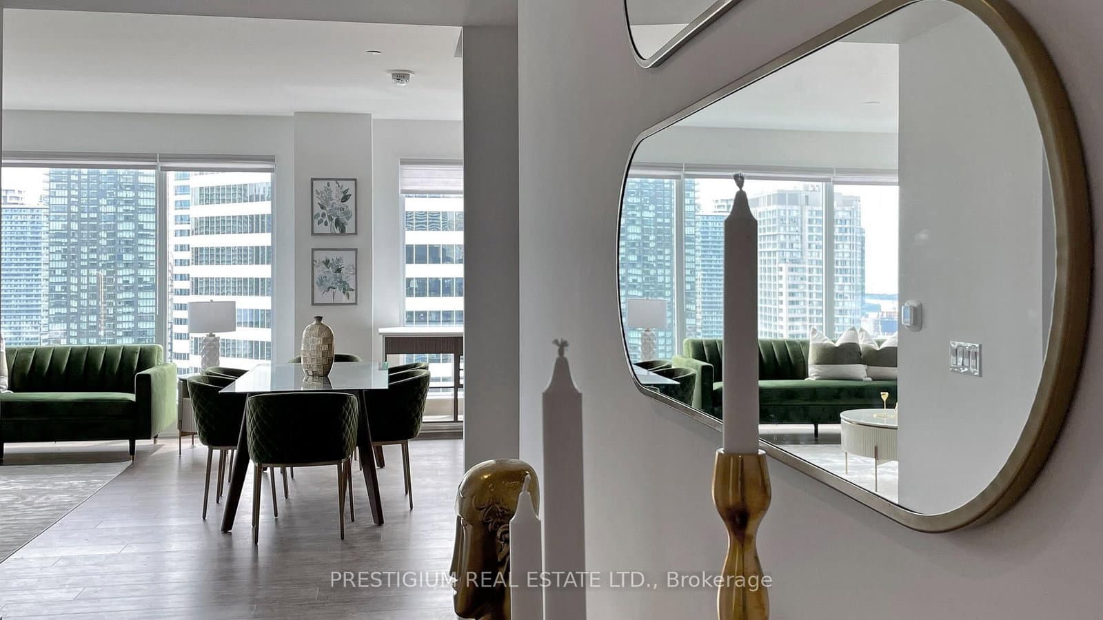 20 Edward Street, Unit PH02 thumbnail 32
