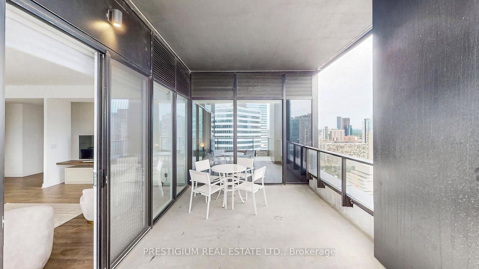 20 Edward Street, Unit PH02 thumbnail 34