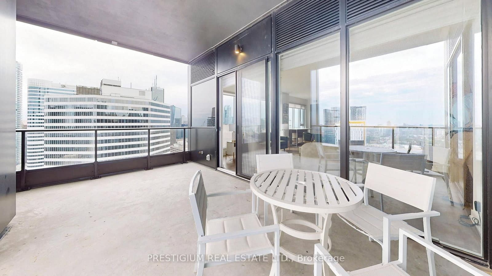 20 Edward Street, Unit PH02 thumbnail 35