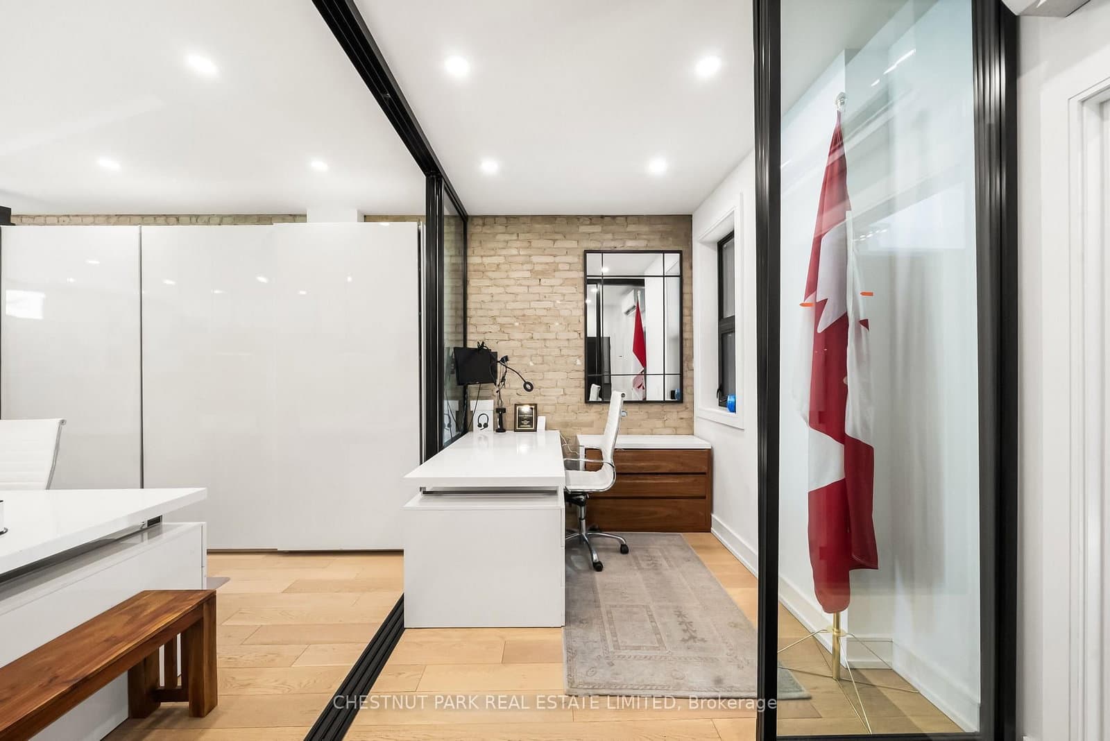 953 Mount Pleasant Road thumbnail 11