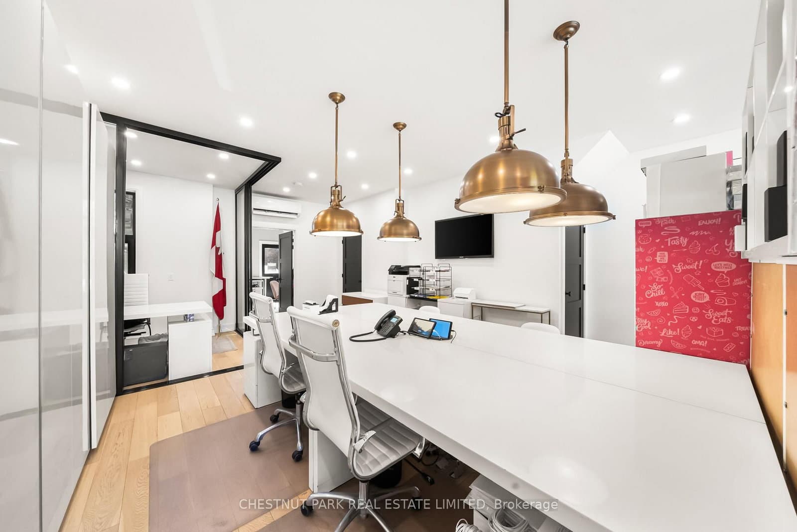 953 Mount Pleasant Road thumbnail 8
