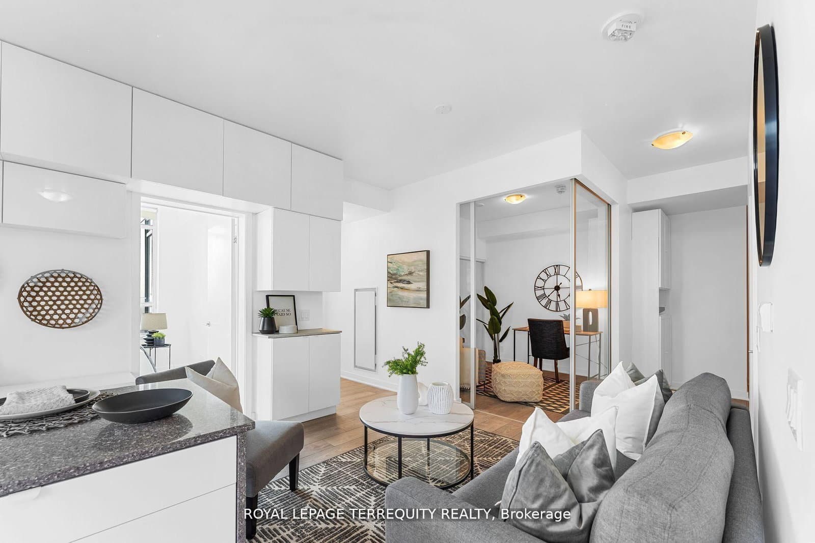 120 Parliament Street, Unit 1808 thumbnail 9