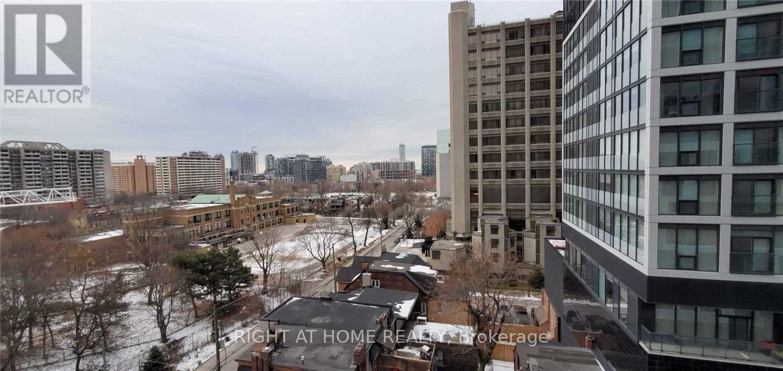 251 Jarvis Street, Unit 818 thumbnail 7