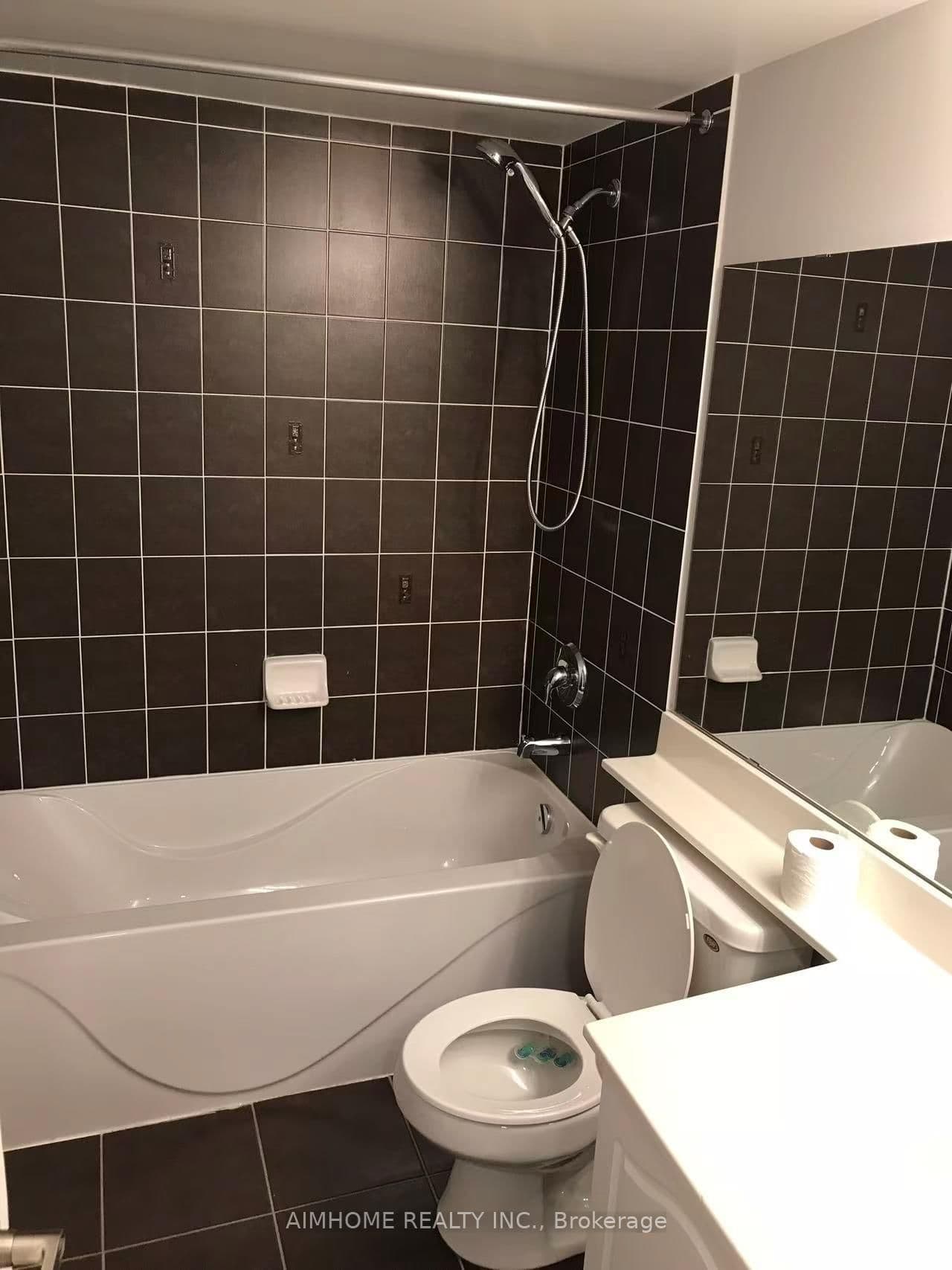 509 Beecroft Road, Unit 1202 thumbnail 3