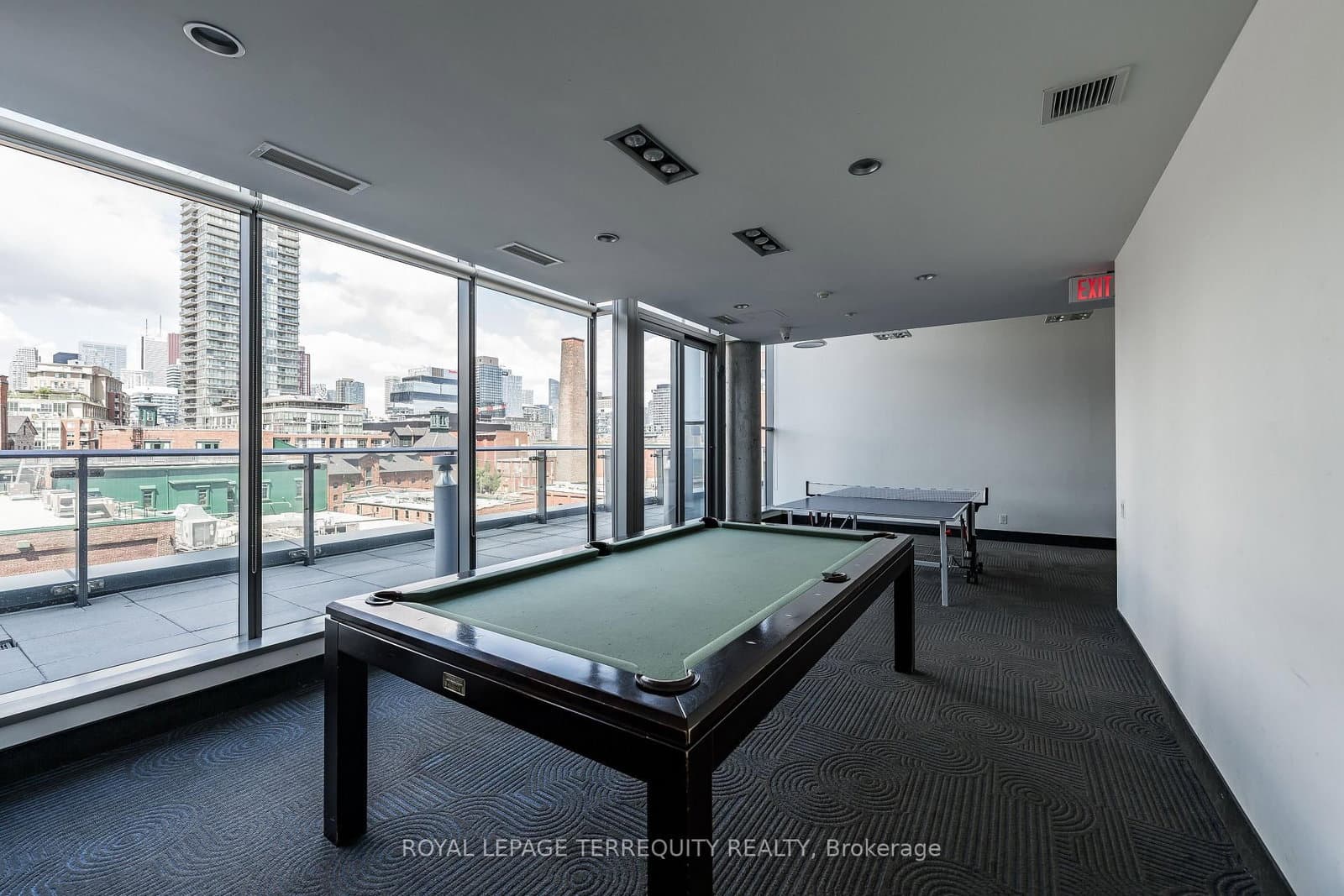 70 Distillery Lane, Unit 2107 thumbnail 24