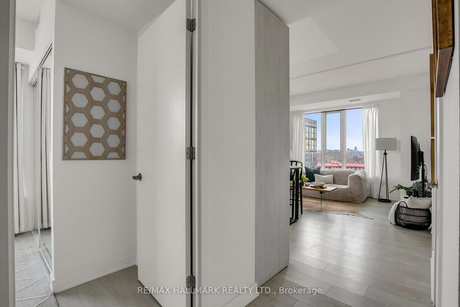 35 Tubman Avenue, Unit 1021 thumbnail 22