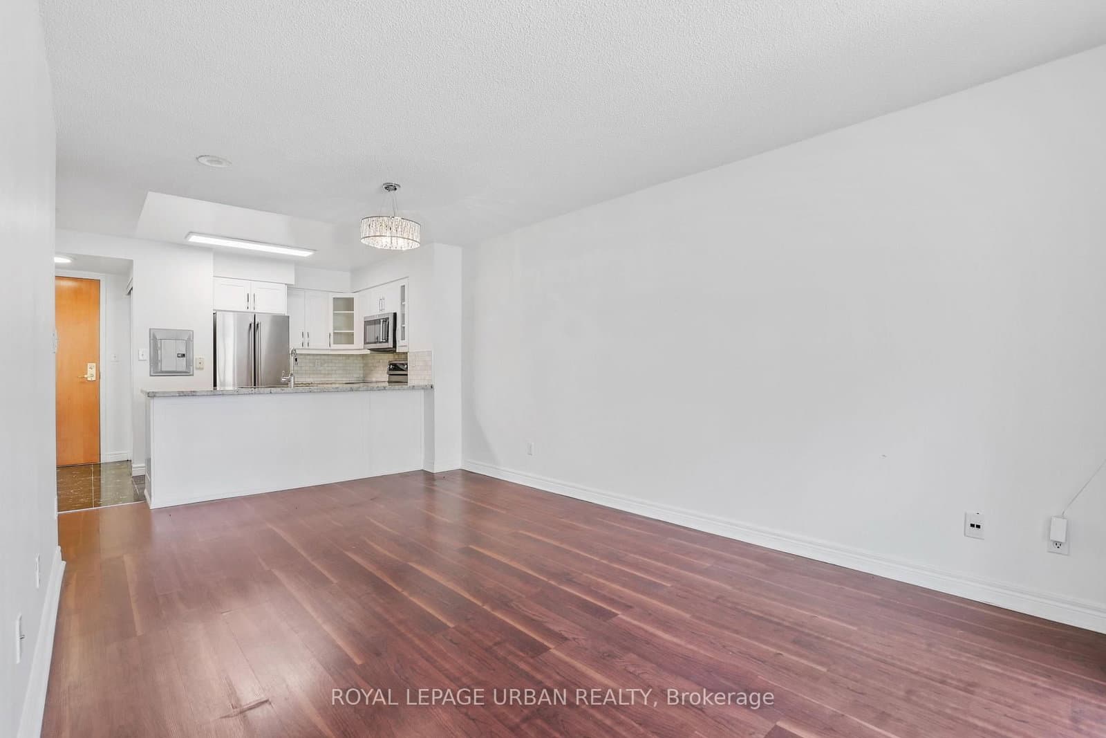 43 Eglinton Avenue E, Unit 506 thumbnail 19
