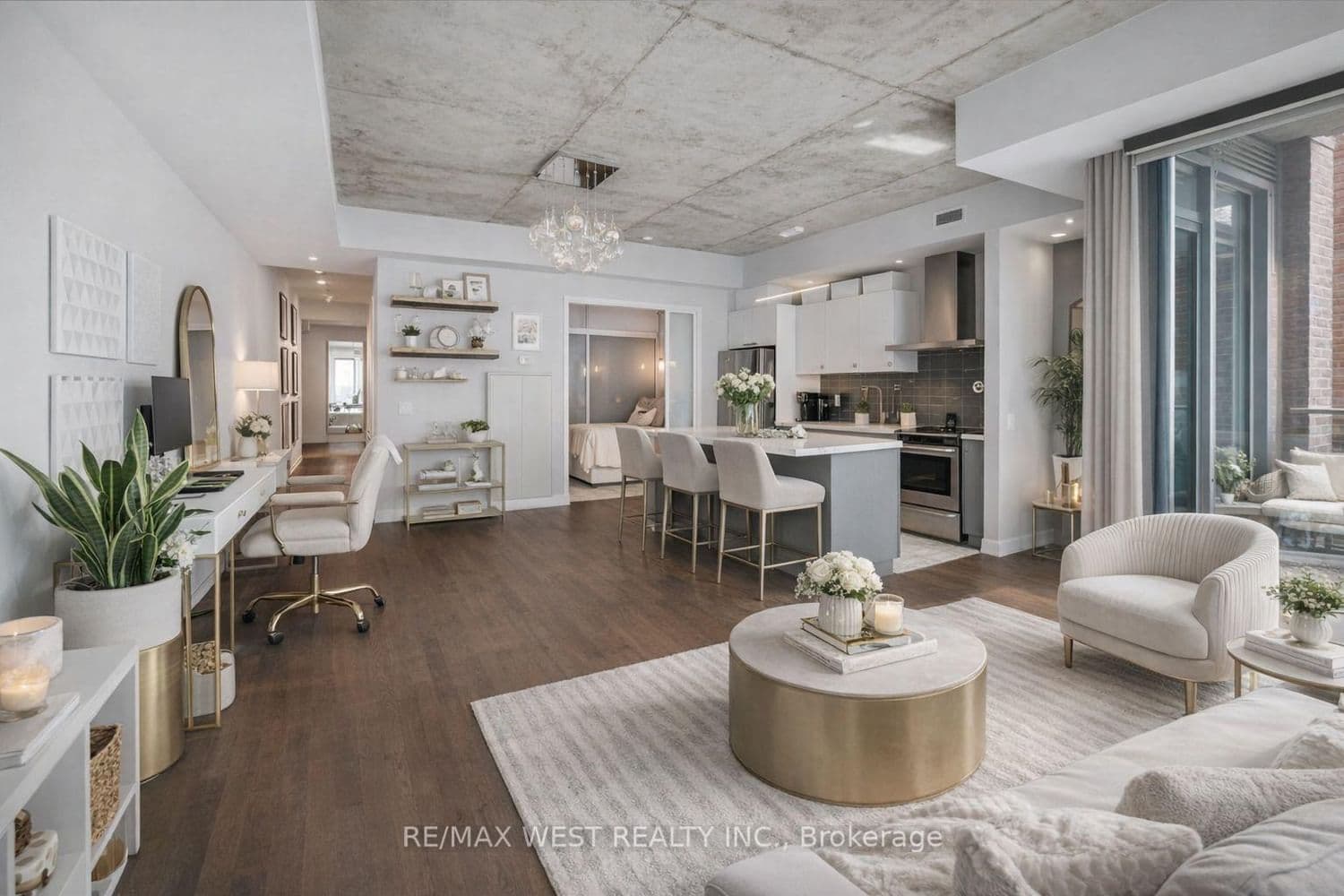 650 King Street W, Unit 310 thumbnail 6